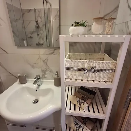 Ivana Apartman Koper