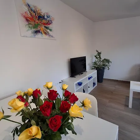 Ivana Appartement *