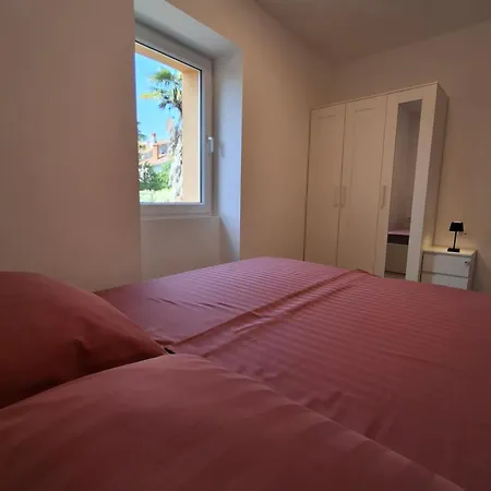 Ivana Apartman Koper